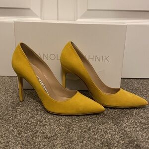Manolo Blahnik Mustard Yellow Heels